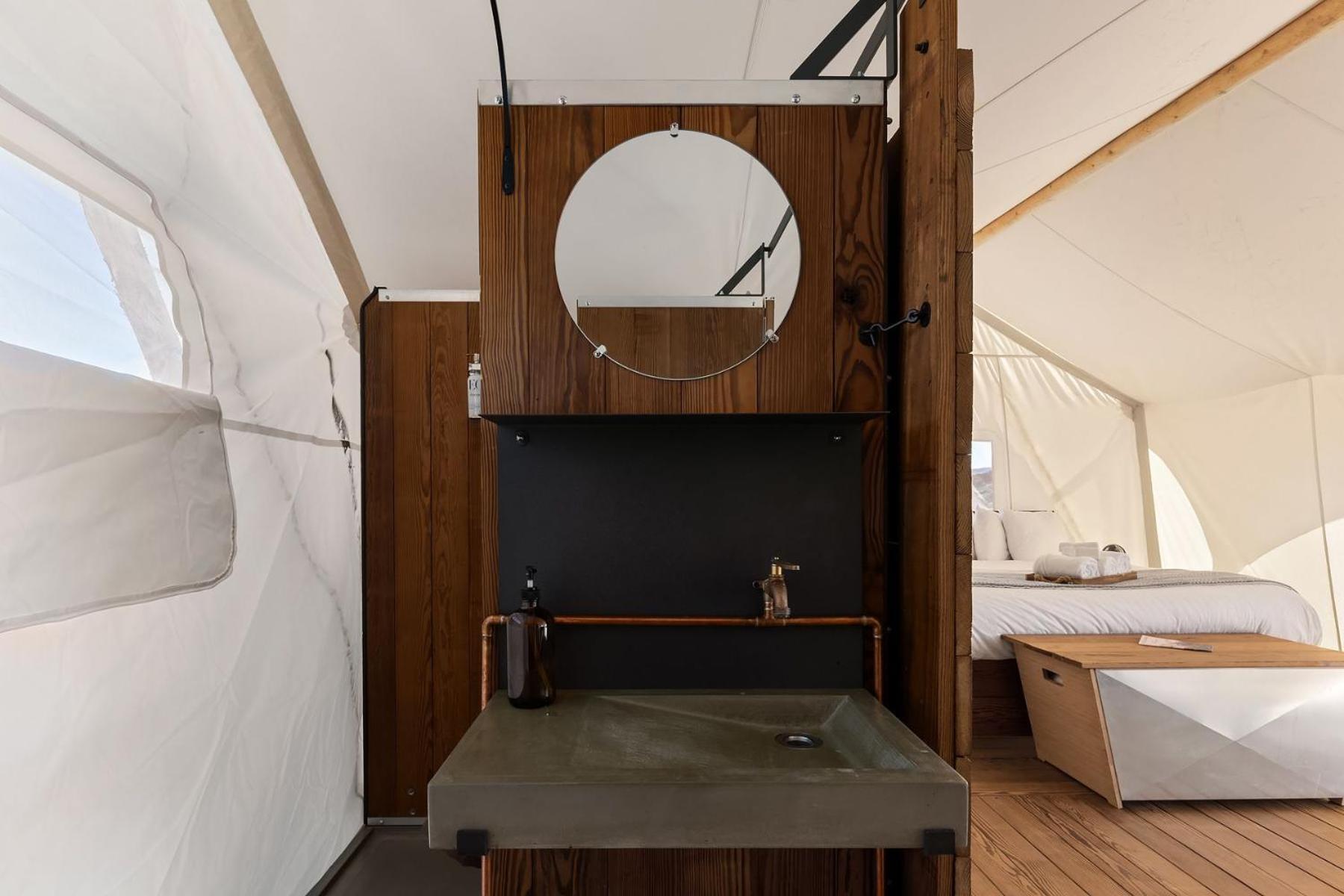 Under Canvas Acadia Surry 외부 사진