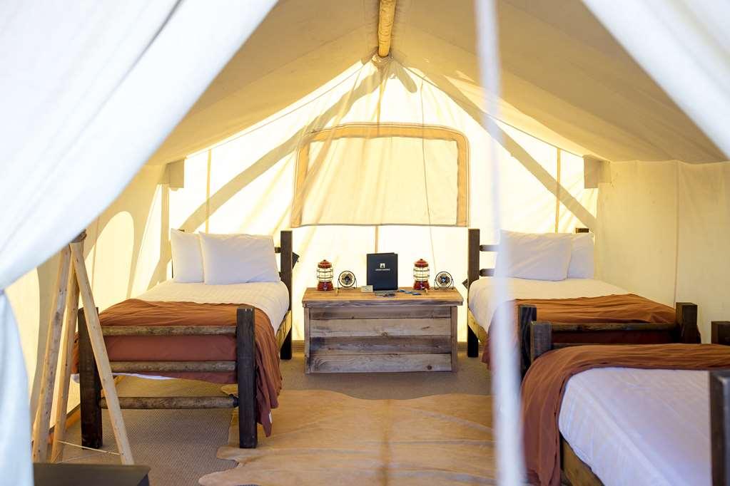 Under Canvas Acadia Surry 객실 사진